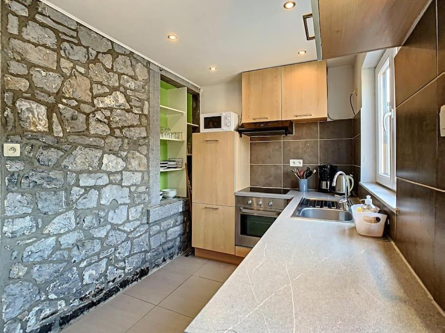 Vue Sur Meuse Avec Jacuzzi Et Sauna Exterieur. Yvoir Екстериор снимка